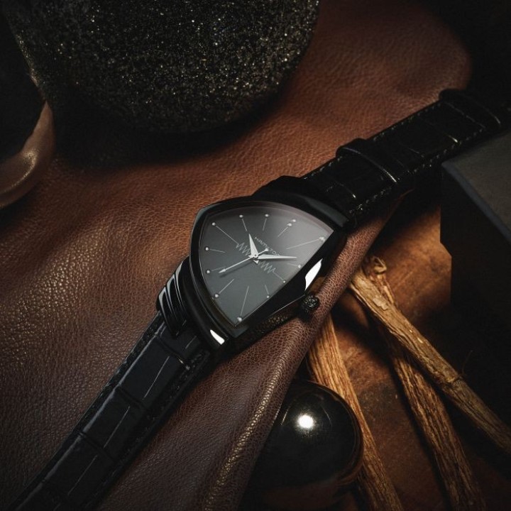 Obrázok z Hamilton Ventura Quartz