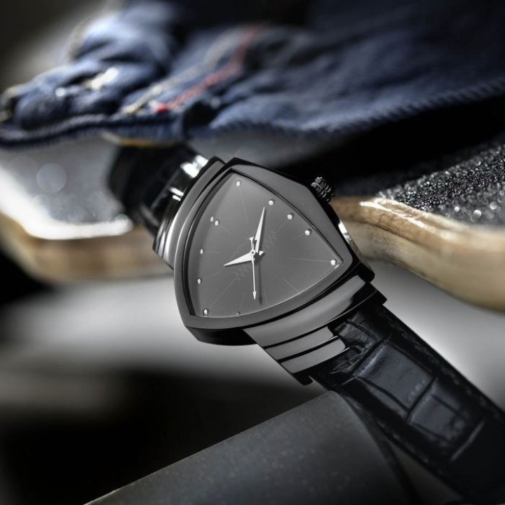 Obrázok z Hamilton Ventura Quartz