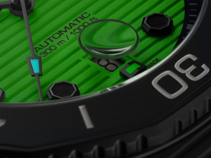 Obrázok z Tag Heuer Aquaracer Professional 300