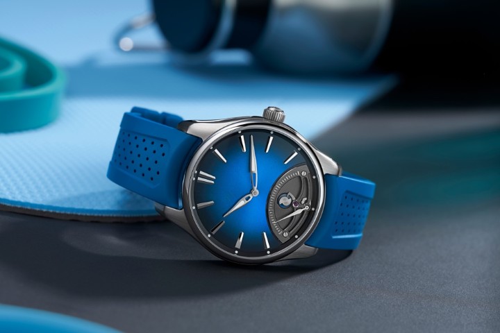 Obrázok z H. Moser & Cie Pioneer Retrograde Seconds Midnight Blue