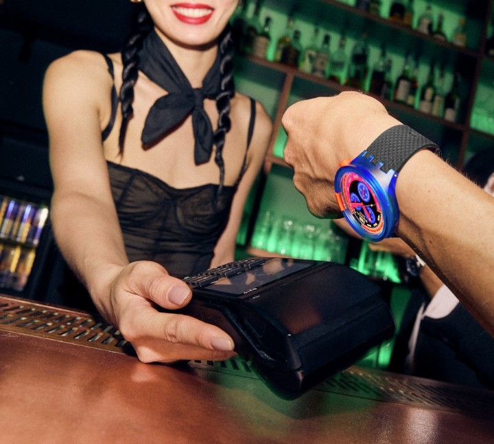 Obrázok z Swatch Neon Party to the Max Pay!