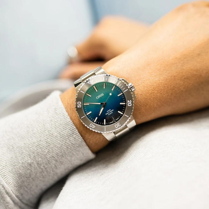 Obrázok z Oris Aquis Date Great Barrier Reef Limited Edition IV