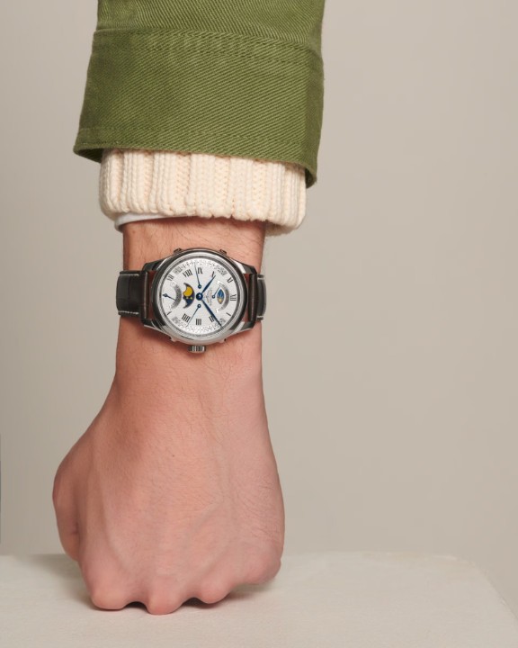 Obrázok z Longines Master Collection Retrograde