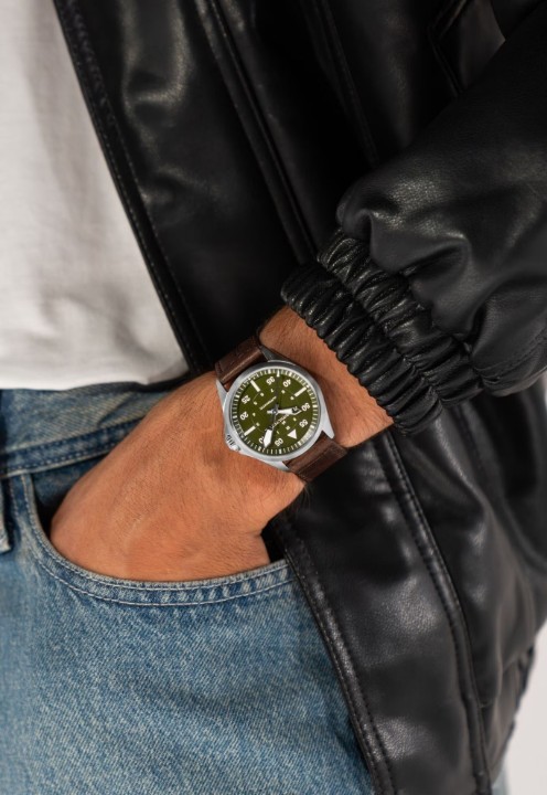 Obrázok z Hamilton Khaki Aviation Pilot Auto