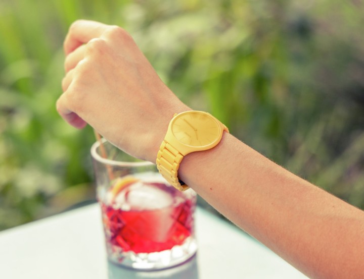 Obrázok z Rado True Thinline Les Couleurs™ Sunshine Yellow