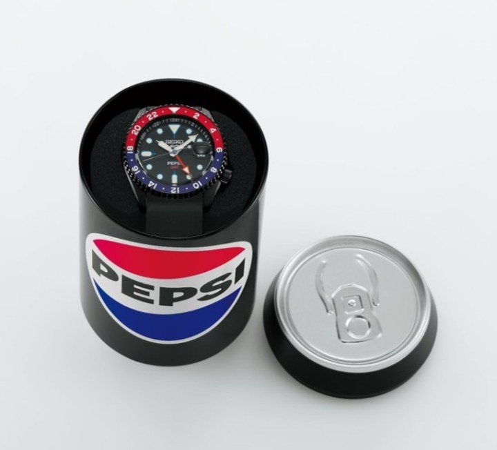 Obrázok z Seiko 5 Sports SKX Series x Pepsi® Limited Edition