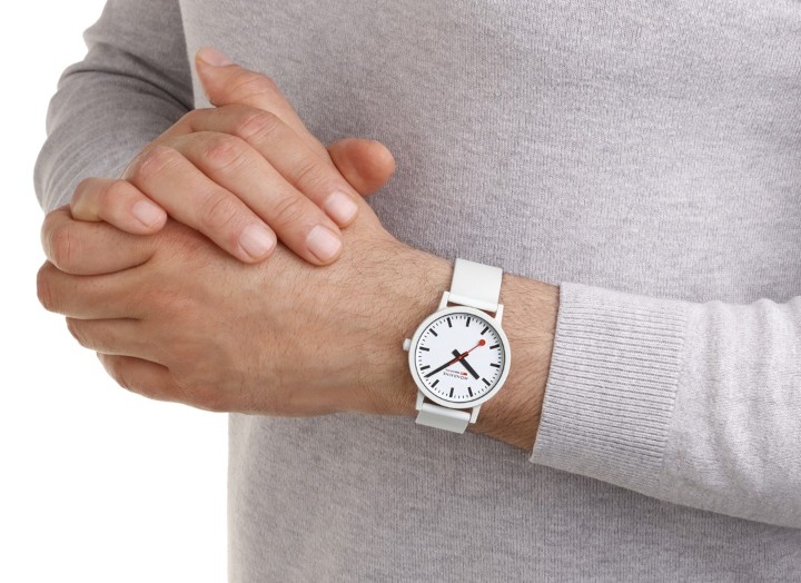 Obrázok z MONDAINE Essence White