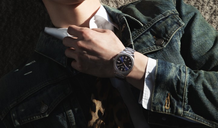 Obrázok z Tissot PRC 100 Solar