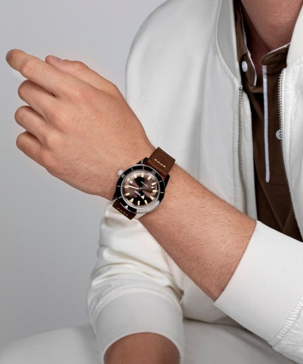 Obrázok z Rado Captain Cook Automatic