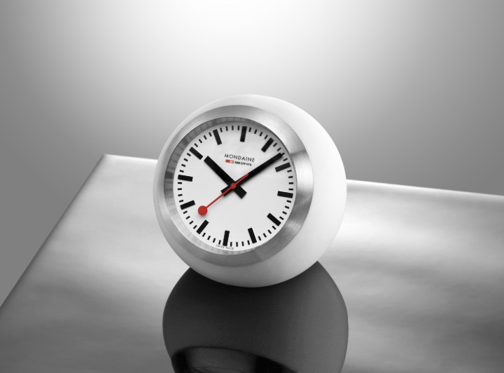 Obrázok z MONDAINE Globe Clock