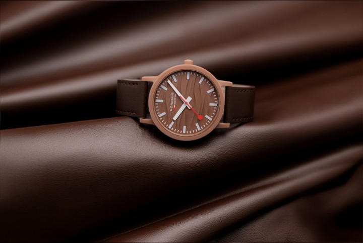 Obrázok z MONDAINE Essence Mocha Limited Edition