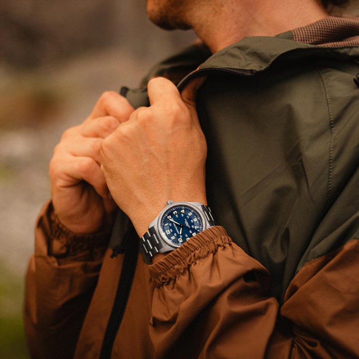 Obrázok z Hamilton Khaki Field Titanium Auto