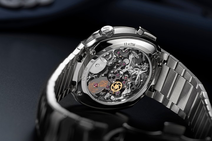 Obrázok z H. Moser & Cie Streamliner Flyback Chronograph Automatic Matrix Green Fumé