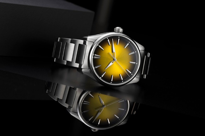 Obrázok z H. Moser & Cie Pioneer Centre Seconds Sunny-Side Up