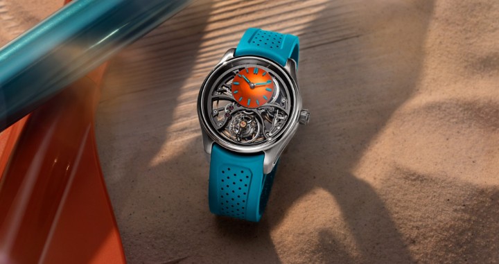 Obrázok z H. Moser & Cie Pioneer Cylindrical Tourbillon Skeleton Spiced Aqua