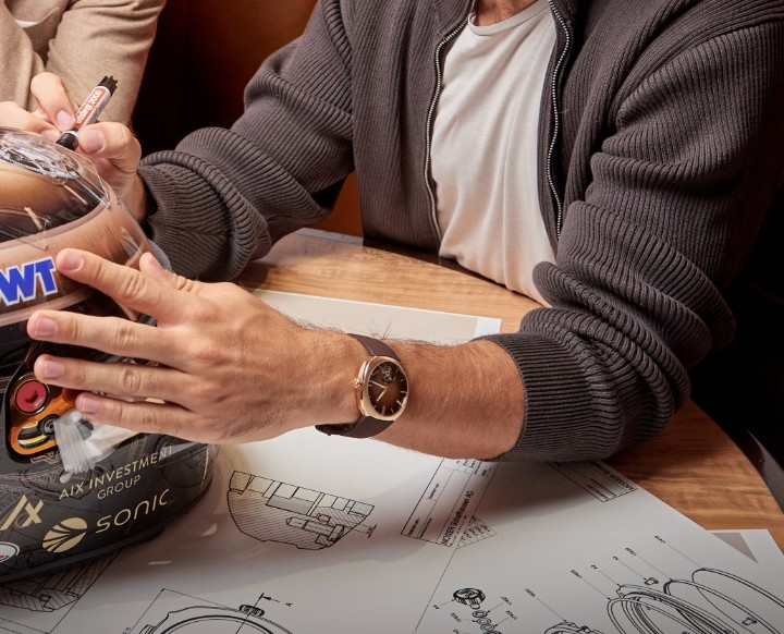 Obrázok z H. Moser & Cie Streamliner Tourbillon Pierre Gasly Limited Edition