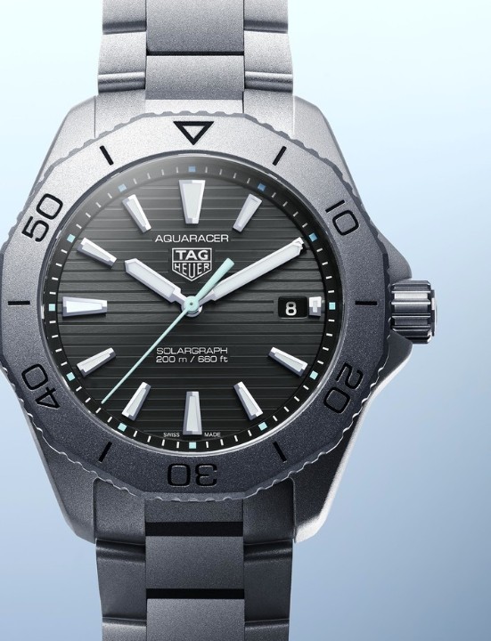 Obrázok z Tag Heuer Aquaracer Professional 200 Solargraph