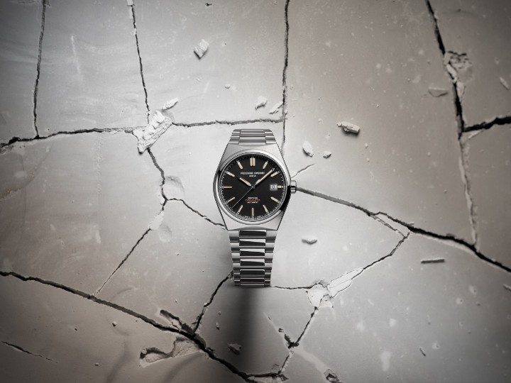 Obrázok z Frederique Constant Highlife Automatic COSC