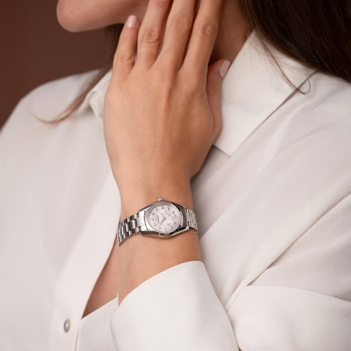 Obrázok z Grand Seiko Heritage Quartz "Hana-Ikada"