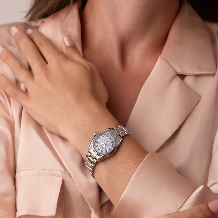 Obrázok z Grand Seiko Heritage Quartz "Spring Breeze"