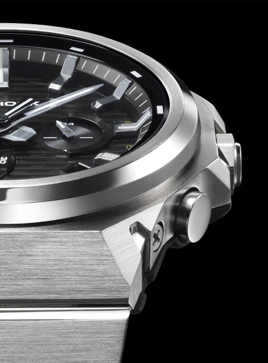 Obrázok z Casio G-Shock G-Steel Carbon Core Guard