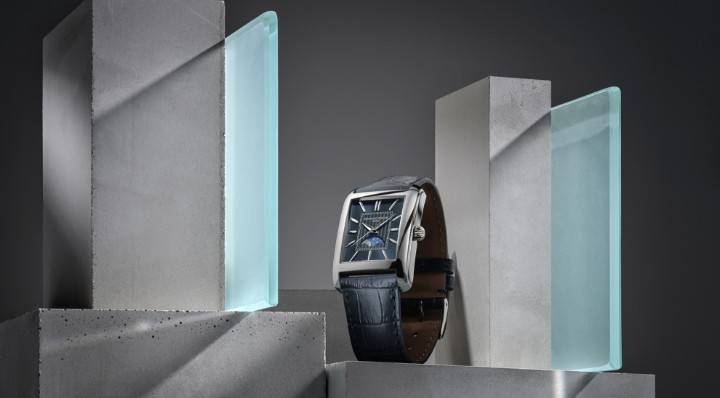 Obrázok z Frederique Constant Classics Carrée Moonphase Automatic