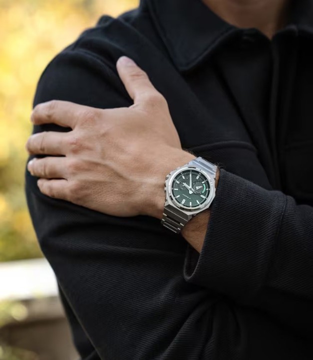 Obrázok z Casio G-Shock G-Steel Carbon Core Guard