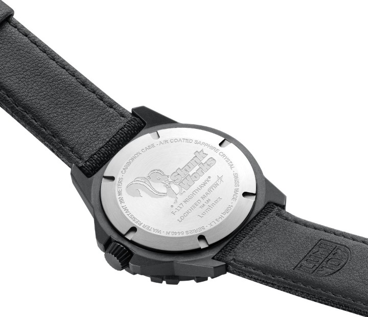 Obrázok z Luminox F-117 x Skunk Works Heritage 6440 Series
