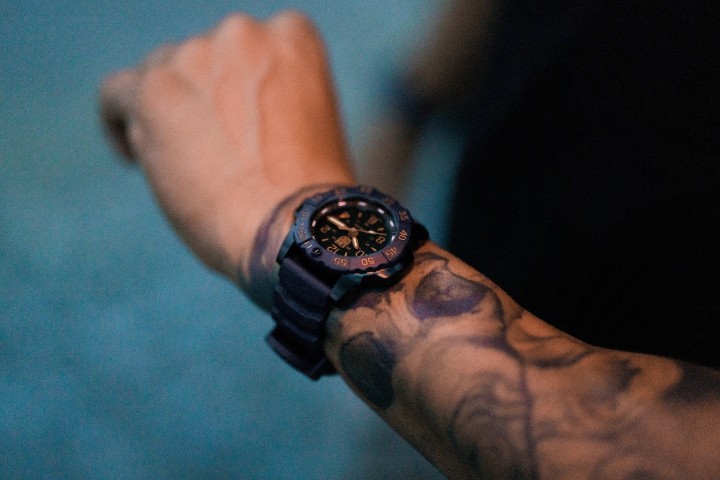 Obrázok z Luminox Navy SEAL Foundation 3250 Back to the Blue Series