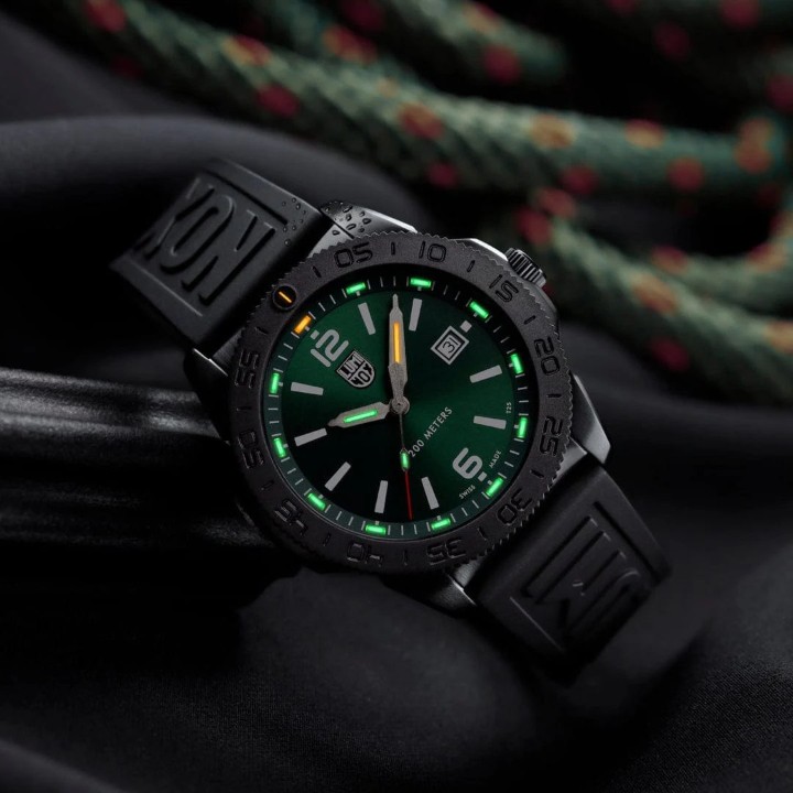 Obrázok z Luminox Pacific Diver 3120 Series