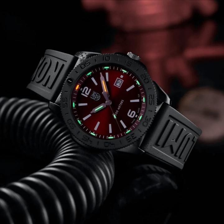 Obrázok z Luminox Pacific Diver 3120 Series
