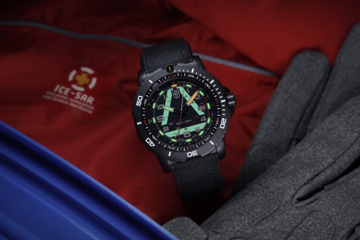 Obrázok z Luminox ICE-SAR 1080 Series