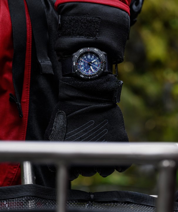 Obrázok z Luminox ICE-SAR 1080 Series