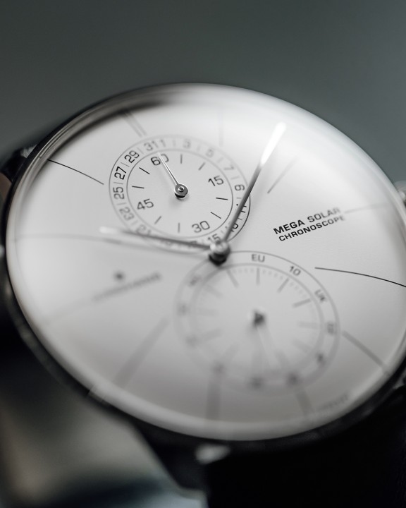 Obrázok z Junghans Meister fein Chronoscope MEGA Solar