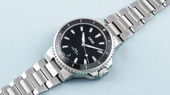 Obrázok z Oris Aquis Date Diamonds