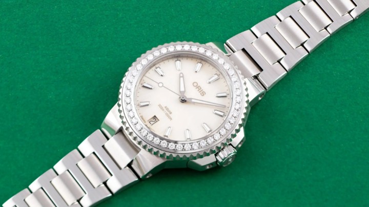 Obrázok z Oris Aquis Date Diamonds