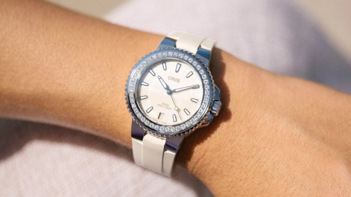 Obrázok z Oris Aquis Date Diamonds