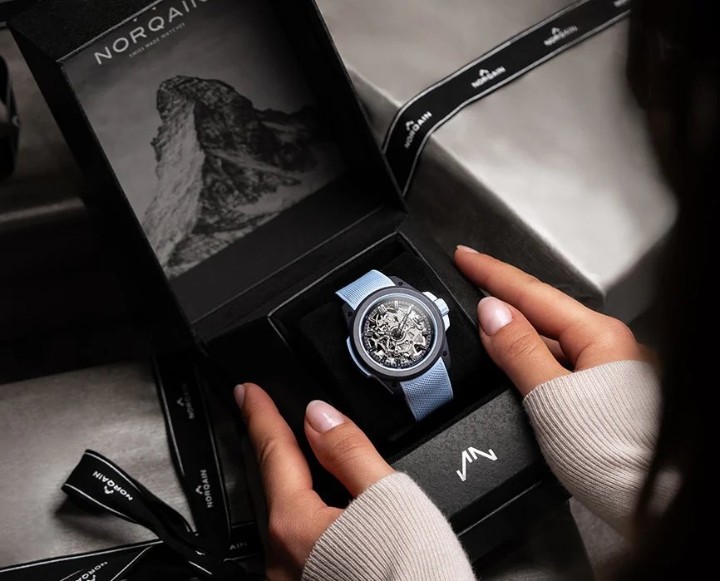 Obrázok z NORQAIN Independence Wild One Skeleton Ice Blue XS strap