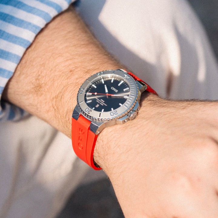 Obrázok z Oris Aquis Date Relief