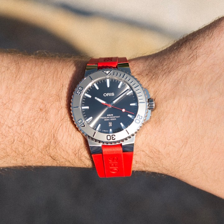 Obrázok z Oris Aquis Date Relief