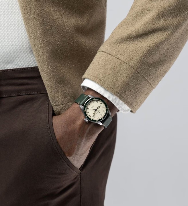 Obrázok z Hamilton Khaki Aviation Pilot Pioneer Auto