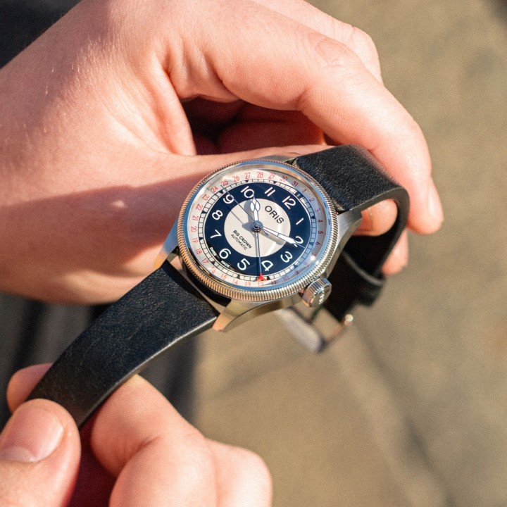 Obrázok z Oris Big Crown Pointer Date Bullseye