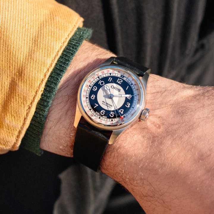 Obrázok z Oris Big Crown Pointer Date Bullseye