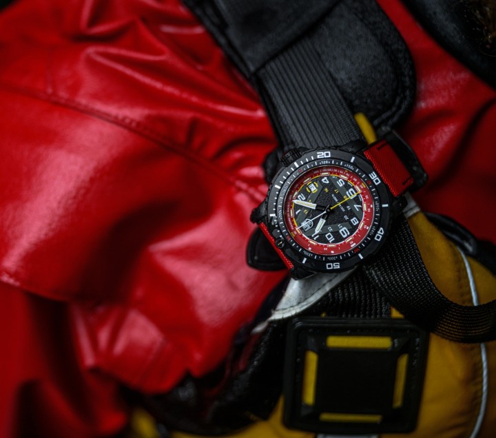 Obrázok z Luminox ICE-SAR 1080 Series Limited Edition