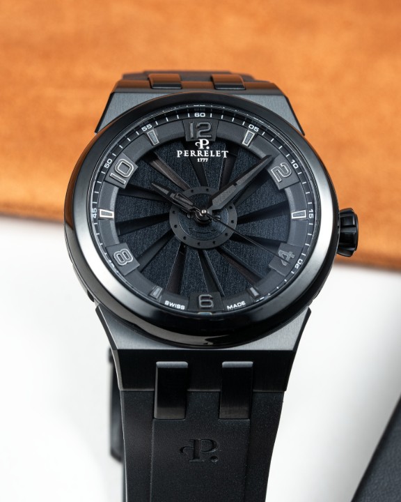 Obrázok z Perrelet Turbine Titanium 41