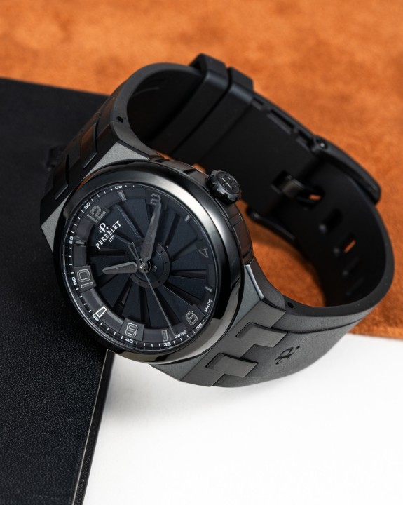 Obrázok z Perrelet Turbine Titanium 41