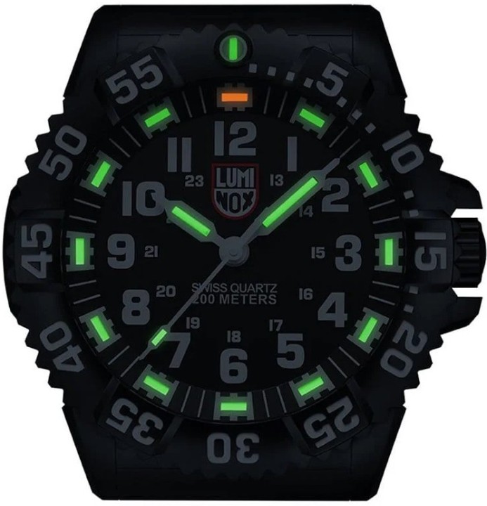 Obrázok z Nástěnné hodiny Luminox