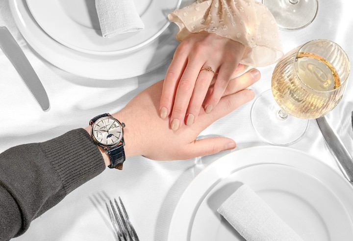 Obrázok z Frederique Constant Manufacture Classic Power Reserve Big Date