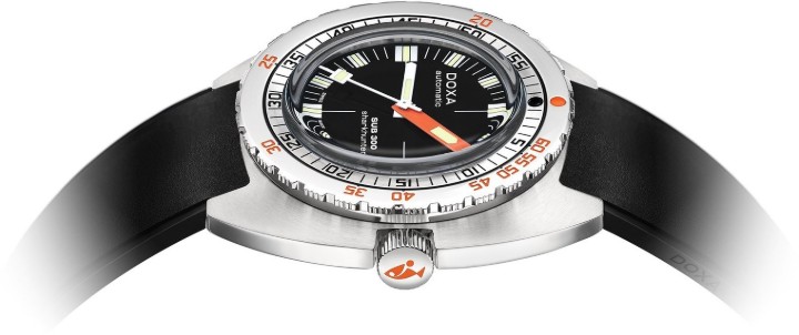 Obrázok z Doxa SUB 300 Sharkhunter