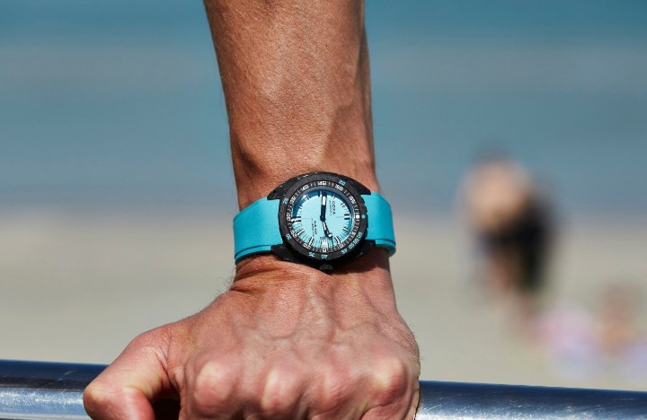 Obrázok z Doxa SUB 300 Carbon Aquamarine